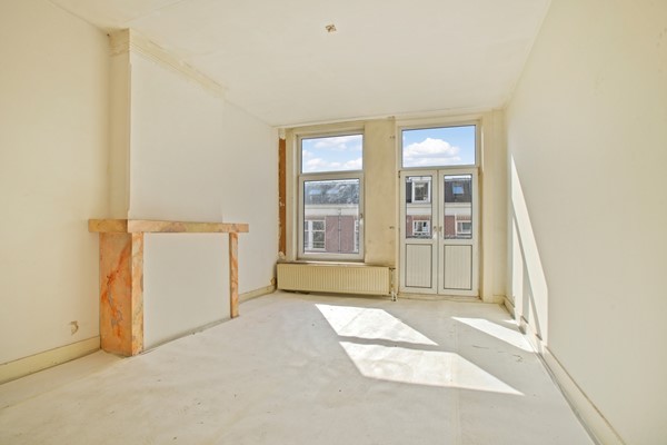 Medium property photo - Tolstraat 123-3, 1074 VJ Amsterdam